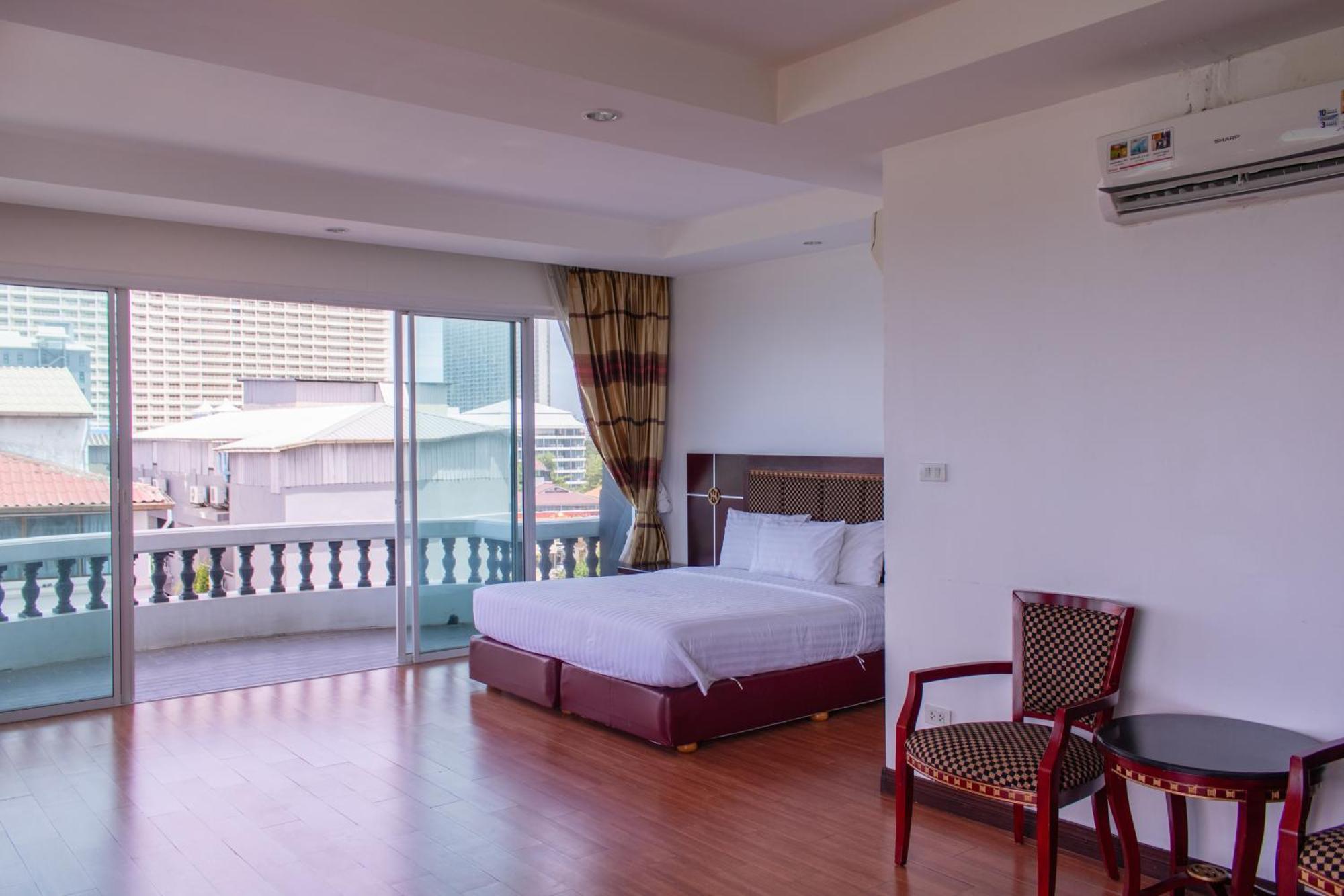 Jomtien Hisotel Ngoại thất bức ảnh