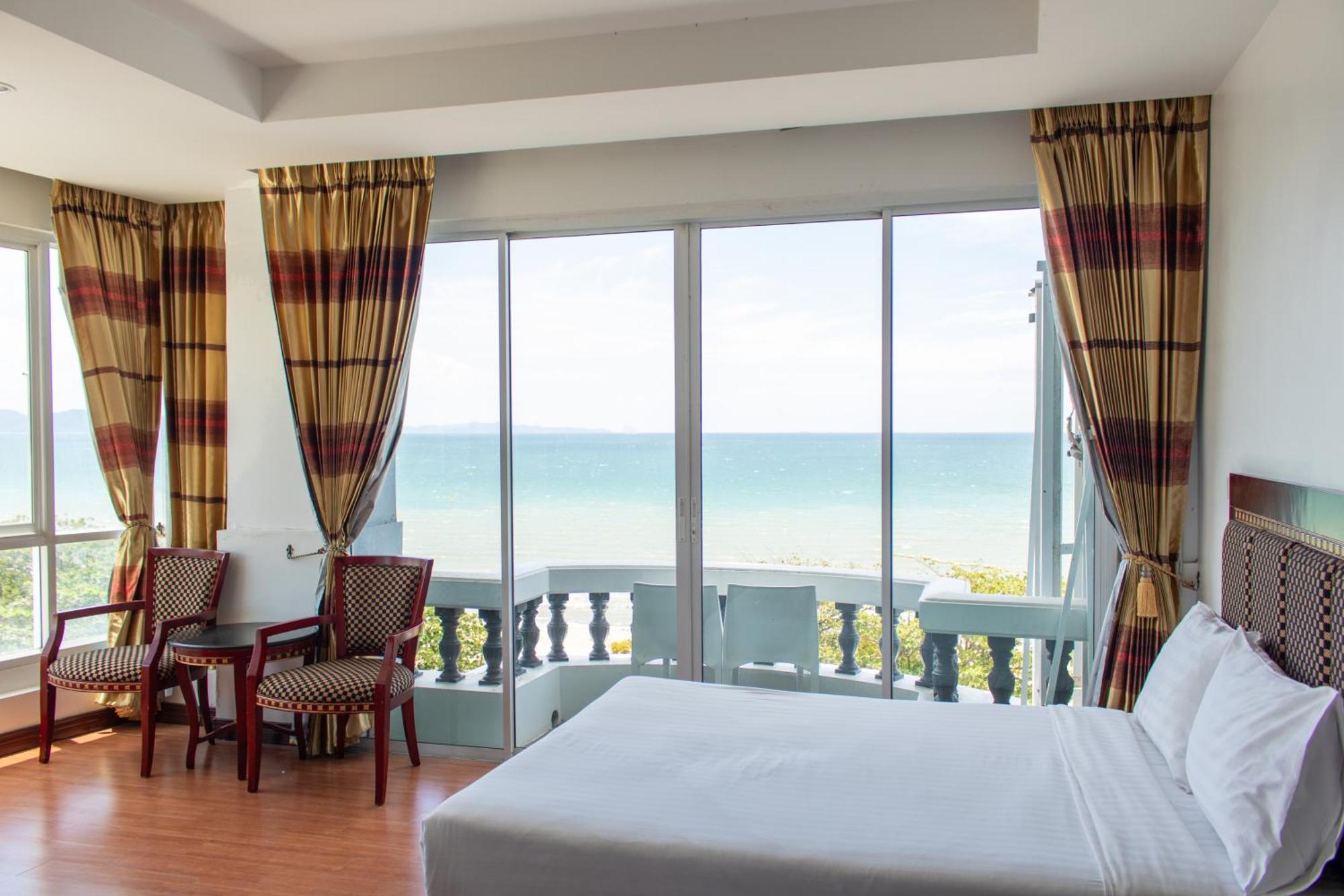 Jomtien Hisotel Ngoại thất bức ảnh