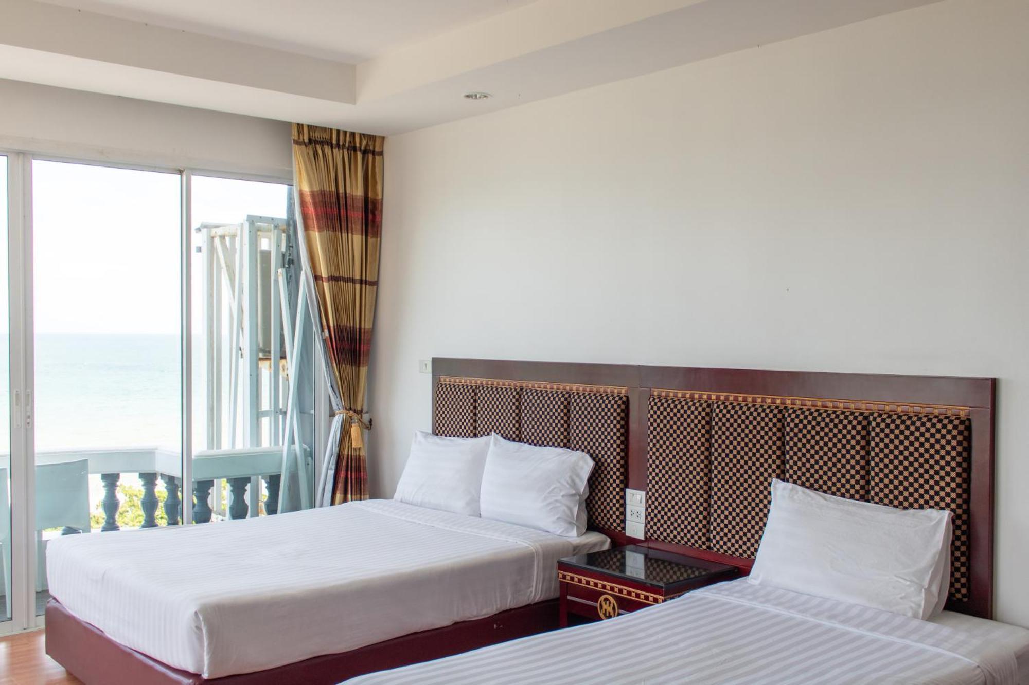 Jomtien Hisotel Ngoại thất bức ảnh