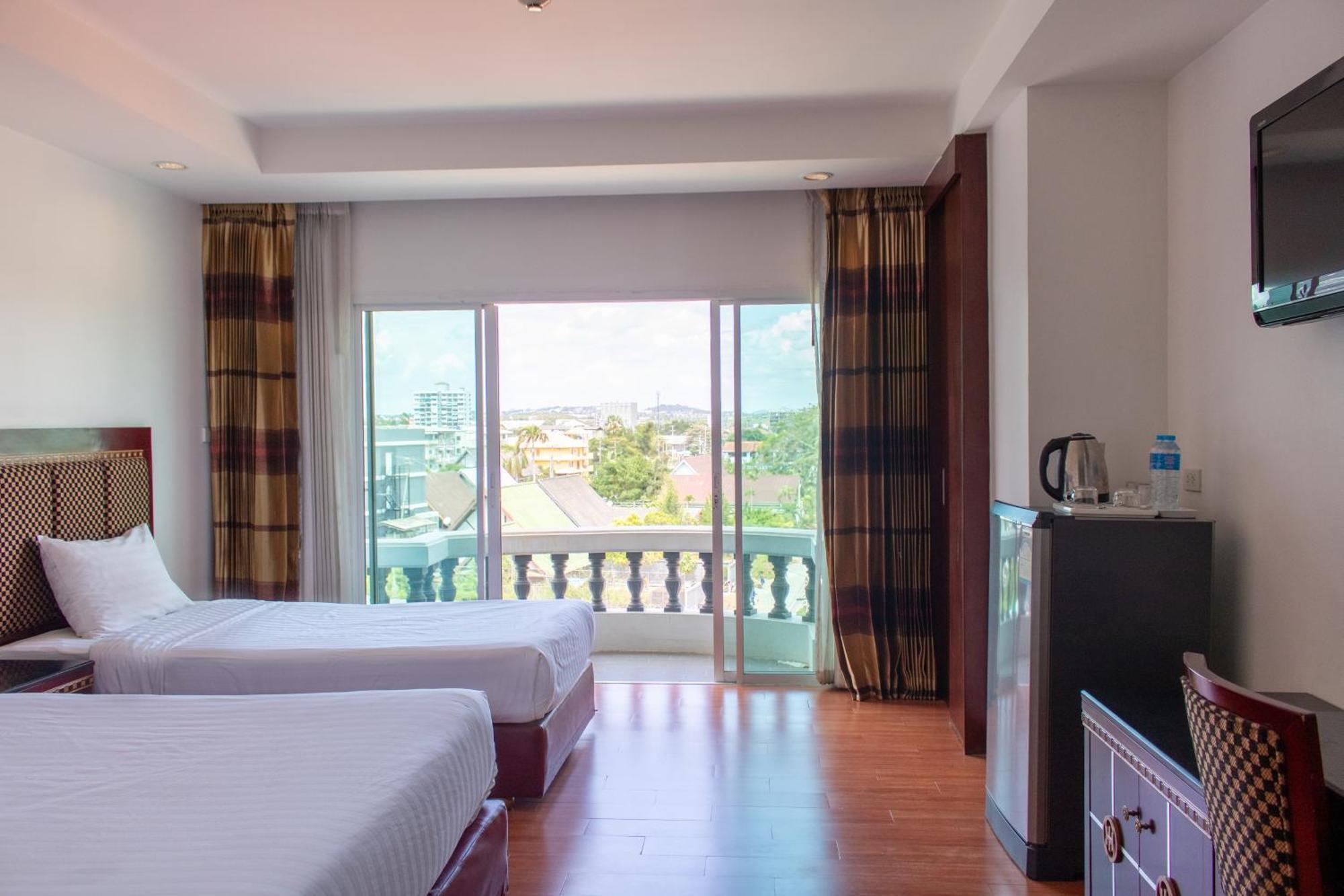 Jomtien Hisotel Ngoại thất bức ảnh