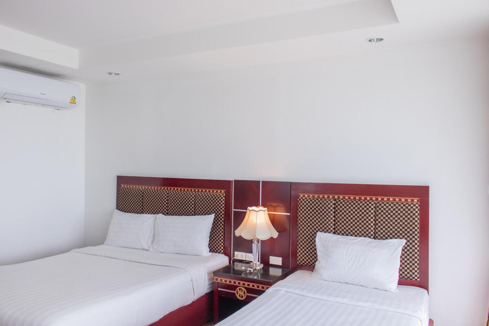 Jomtien Hisotel Ngoại thất bức ảnh