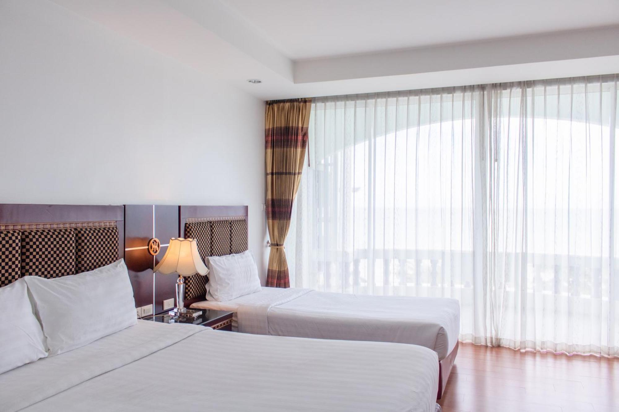 Jomtien Hisotel Ngoại thất bức ảnh