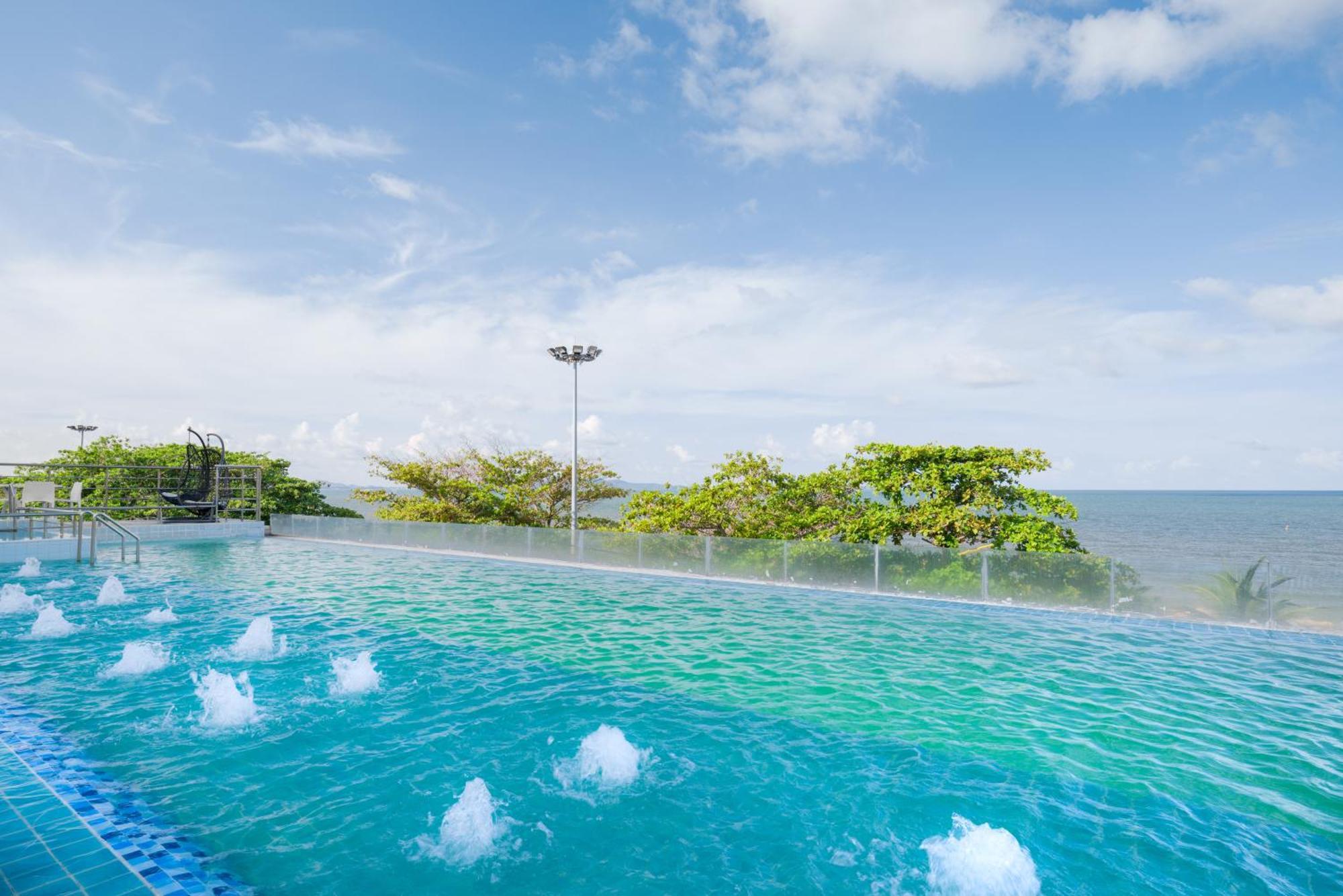 Jomtien Hisotel Ngoại thất bức ảnh